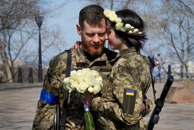 Ucraina: no, non è come vi dicono i nuovi sofisti dei media