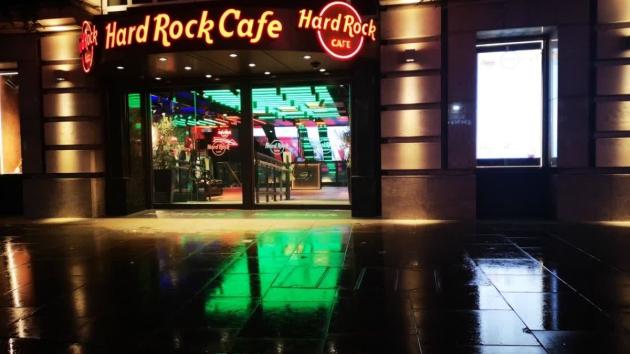 Hard Rock Cafè apre a Milano