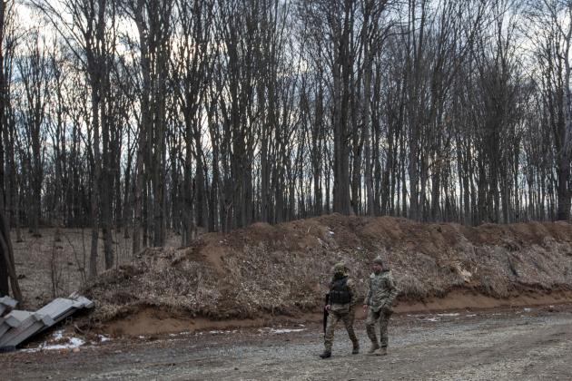 Ucraina, Mosca: "Persi 20mila soldati" ma cancella il post. Azov: "Bombe su Azovstal"