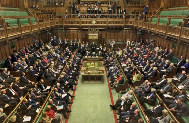 Deputati guardano video porno in Parlamento: scandalo in Gran Bretagna