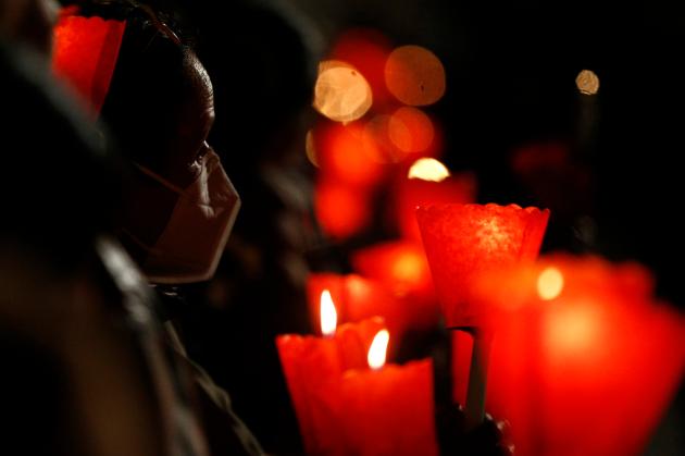 Populismo anti-merito: non è morto, si è solo ammalato di Covid
