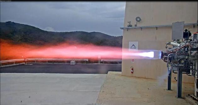 Vega E: un successo per il test del motore M10 a metano di Avio