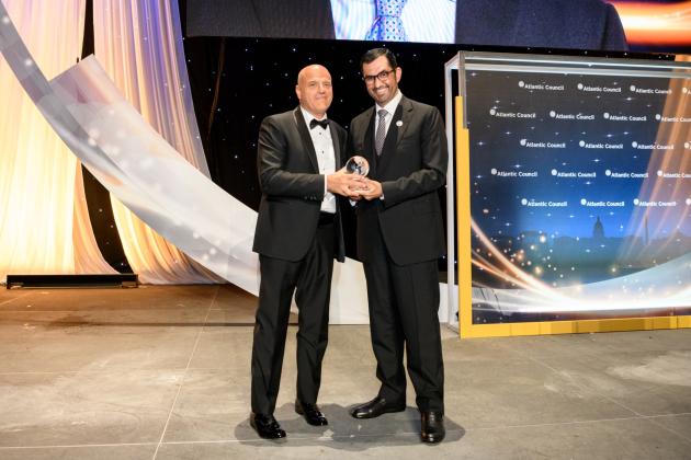 L'Atlantic Council premia Claudio Descalzi per " il ruolo straordinario assunto nel settore energetico"