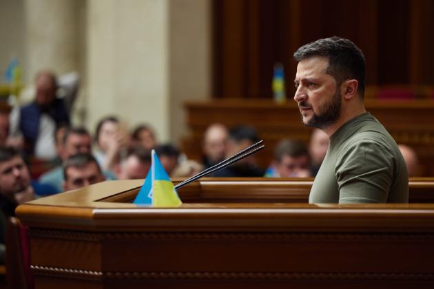 Battaglione azov sconfitto e soldati deportati in Russia, Zelensky: "Li porteremo a casa"