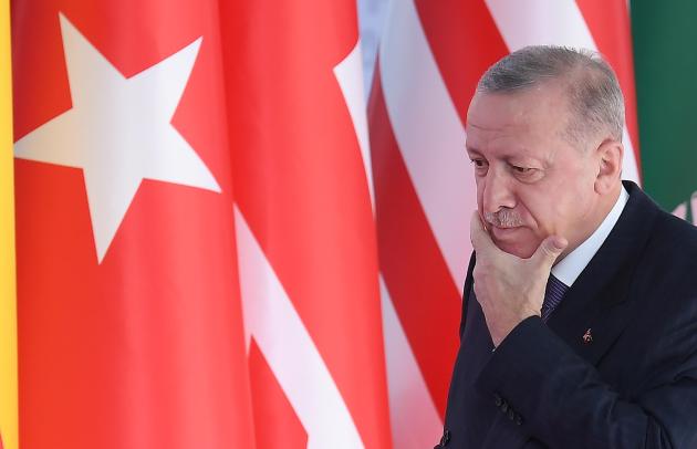 Erdogan contro Netanyahu: "Israele Stato terrorista, massacrate i civili, Hamas è stato eletto e protegge la sua patria". Bloomberg: "Usa armano IDF in segreto"