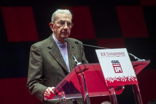 Carlo Smuraglia, chi era l'ex presidente Anpi: moglie, figli, partito, libri dell'ex partigiano