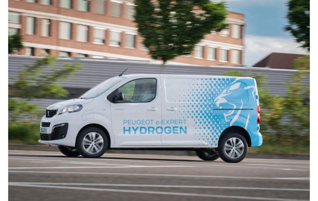 Peugeot: e- Expert Hydrogen per una mobilità senza compromessi