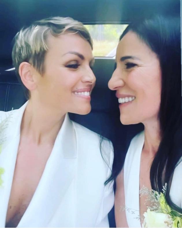 Paola Turci e Francesca Pascale "a una passo dal divorzio, litigi e ripicche da oltre un anno, spuntano le ombre degli amanti"