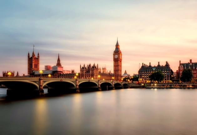 MI6: le forze speciali britanniche hanno recuperato un velivolo "non convenzionale " nel nord dell'Inghilterra - ESCLUSIVA