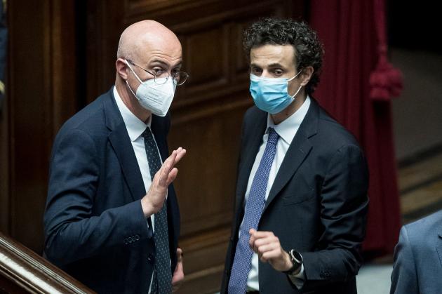 M5s, Crippa e D'Incà lasciano: "Progetto politico incomprensibile" e "insanabili differenze"