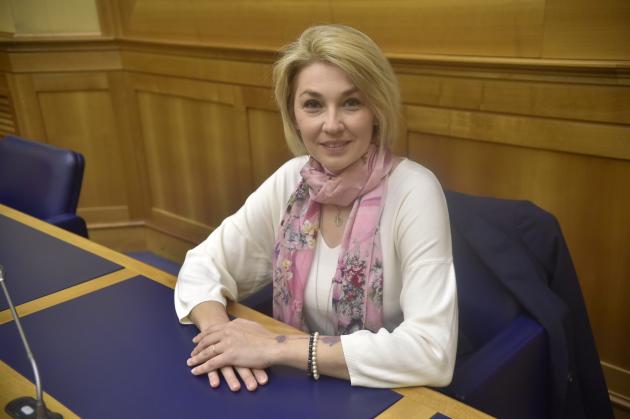 Green Pass, obblighi vaccinali, Russia, Veronica Giannone, l’unica “dissidente” di Forza Italia che ha votato contro. Tajani: "Non siamo una caserma". ESCLUSIVA