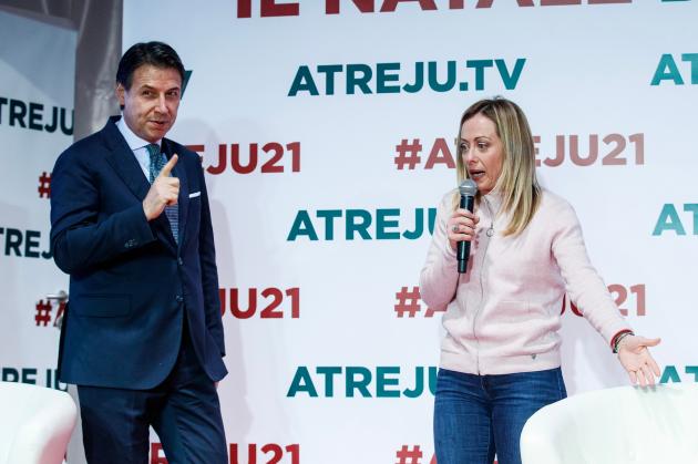 Letta e Calenda, Conte: "Auguri alla nuova ammucchiata". Meloni: "Solita sinistra"