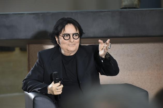 Renato Zero, date Roma Tour 2022: aggiunto un evento a settembre. Ecco quando