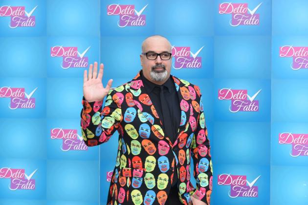 Giovanni Ciacci: "Sono sieropositivo, lo dirò al Gf Vip 7. Una collega non voleva che lavorassi"