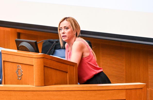 Meloni premier? I vertici europei non sono convinti: presto l'incontro con Scholz e Macron