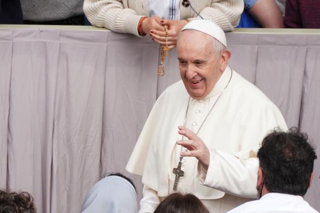 Bergoglio contro la carne e per l'ambiente: il teologicamente corretto