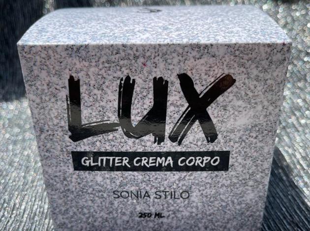 Sonia Stilo: le creme Lux e Gea “à Cannes pour Falconeri”
