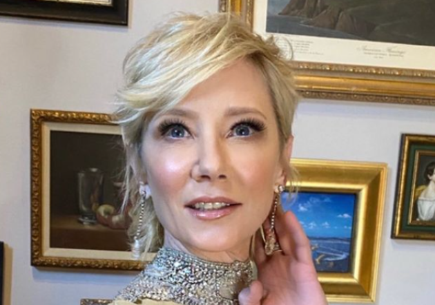 Anna Heche, &egrave; morta l'attrice in coma dopo l'incidente: staccate le macchine