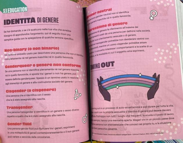 Peppa Pig introduce coppia lesbica, il web si ribella: "Lasciate vivere i bambini in pace"