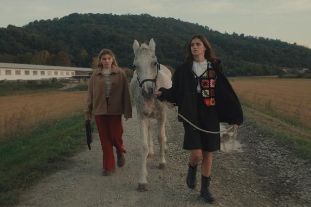 Un momento del film "Amanda" con Benedetta Porcaroli