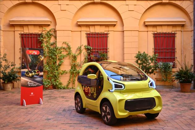 Il car sharing elettrico di Eni arriva a Bologna 