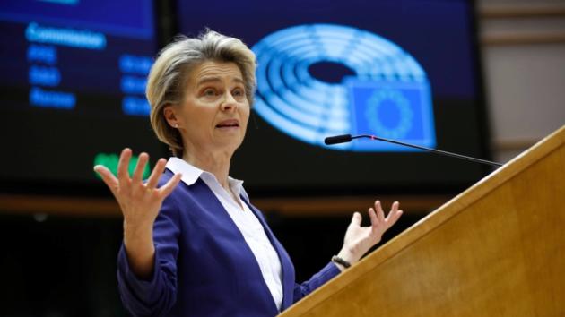 Sanzioni: nuovo pacchetto UE contro Mosca, torna il price cap sul petrolio
