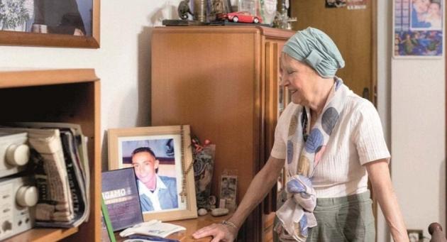Stefano Cucchi, morta la madre Rita Calore: "Si è arresa per andare a riabbracciare il figlio mai perduto"