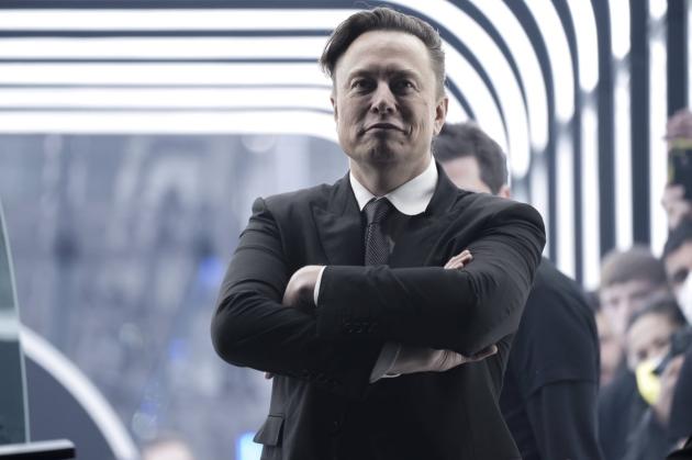 Ucraina, Elon Musk: "Starlink insostenibile. Paghi il Pentagono"