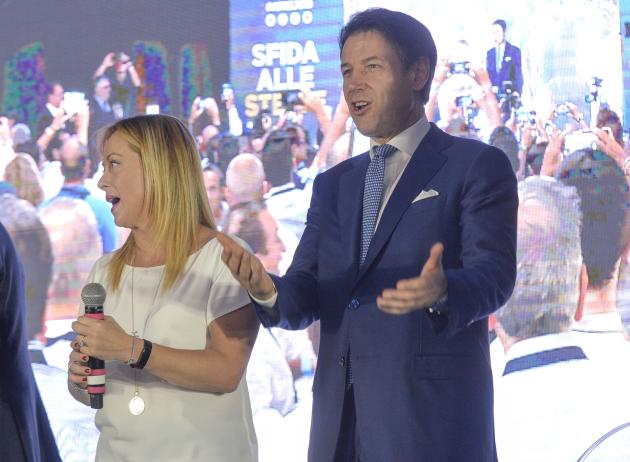 Governo, Meloni come Conte: vuole tenere per se la delega dei Servizi Segreti. C'è paura degli attacchi della magistratura - RETROSCENA