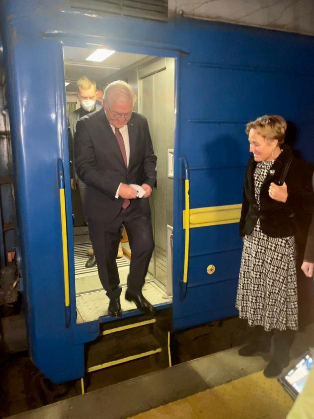 Ucraina, visita a sorpresa di Steinemeir a Kiev: sul tavolo impegno "economico, politico e anche militare"