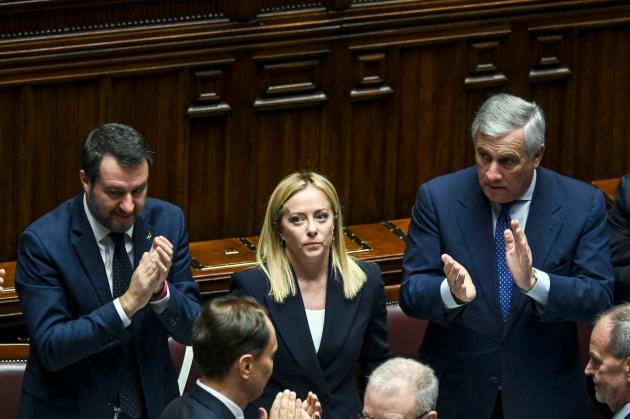 Discorso Meloni alla Camera, le reazioni. Bonomi: "Bene tema del lavoro al centro". Pd: "Ok donna a Chigi ma ferma opposizione"