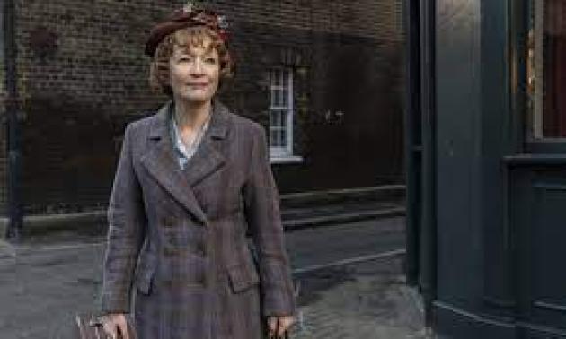 Film "Mrs Harris goes to Paris"