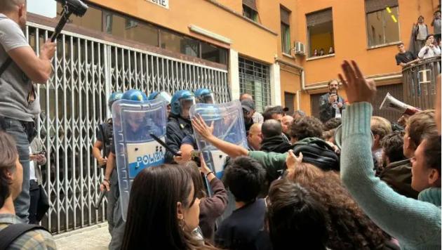 rivolta alla Sapienza di Roma 