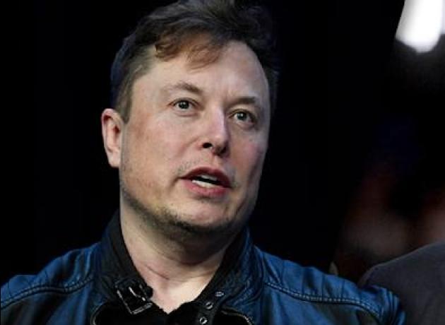 Tesla, 2025 chiuso con consegne in calo a 1,64 milioni di veicoli e perde la leadership globale delle auto elettriche a favore di Byd