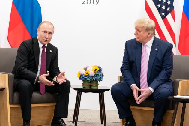 Guerra in Ucraina, Putin aiutò Trump per la sua elezione in cambio dell'appoggio nel conflitto: la rivelazione dagli Usa