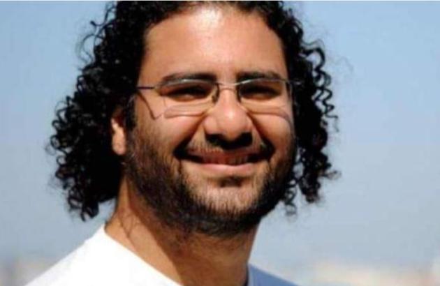 Egitto, dopo 200 giorni senza cibo, ora l&rsquo;attivista Alaa Abdel Fattah inizia lo sciopero della sete