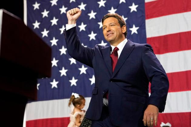 Midterm Usa, il repubblicano DeSantis si conferma in Florida e si prepara a sfidare Trump alle primarie 