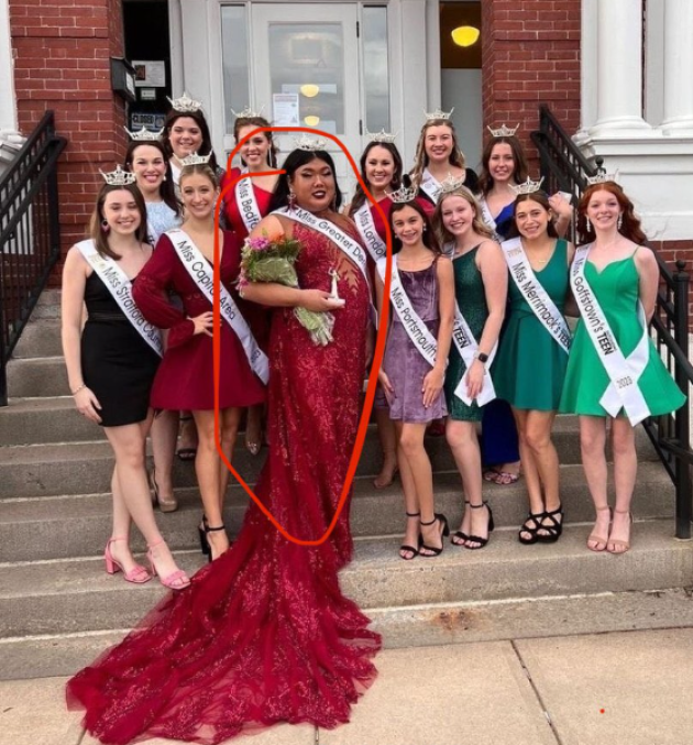 America, un trans vince il concorso di bellezza per giovani donne. È bufera: "Ha vinto un uomo xxl? Che mer*a"