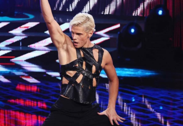 Alessandro Egger, chi &egrave;: fidanzata, genitori, padre, madre, figli, et&agrave;, Ballando con le Stelle