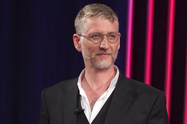 Maxxi, Alessandro Giuli sarà presidente della fondazione al posto di Melandri: la decisione di Sangiuliano 