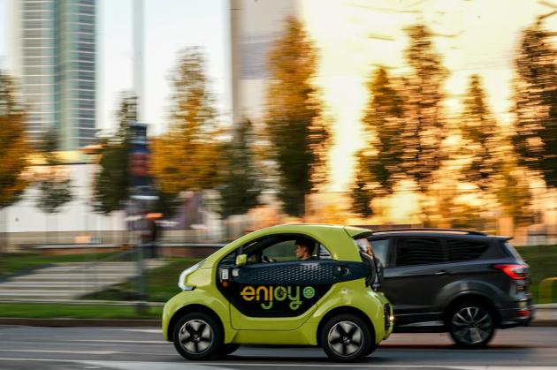 Eni, a Milano da oggi sull’app Enjoy arriva la city car full electric XEV YOYO