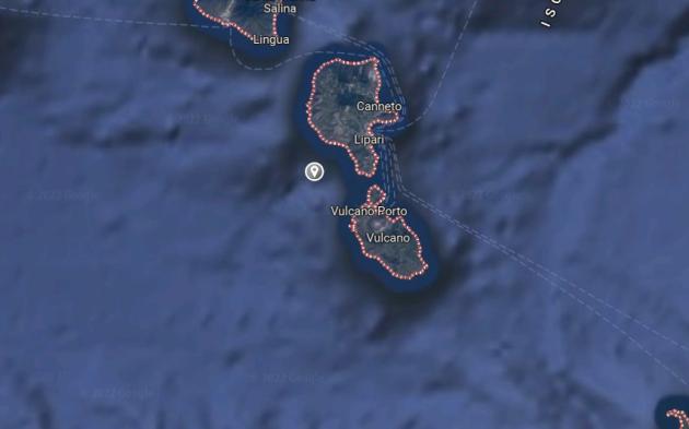 Terremoto in Sicilia con epicentro alle Eolie, magnitudo di 4.5 sentito ma nessun danno