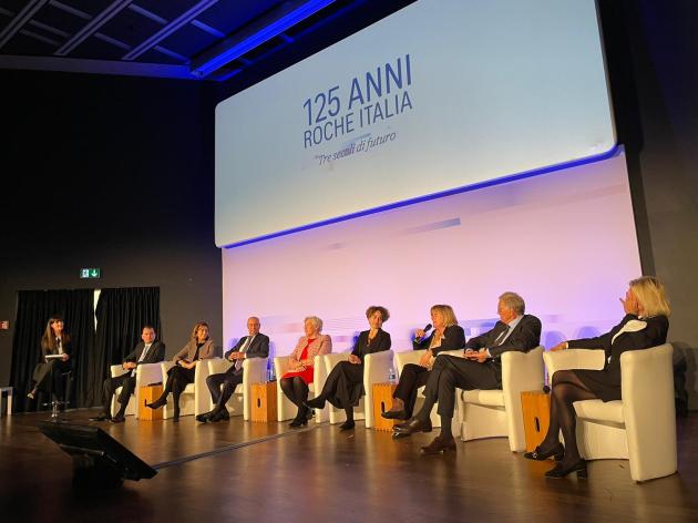Roche Italia celebra 125 anni di attività in Italia. L'AD De Cicco: "Diamo un contributo per una salute equa, accessibile, alimentata dalla ricerca"