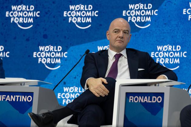 Mondiali Qatar 2022, Infantino sui diritti umani: "Liberi di esprimere opinioni ma godiamoci il calcio"