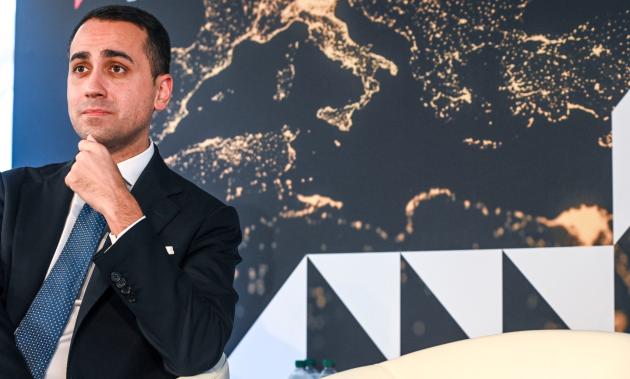 Luigi Di Maio diventa "ex politico" su Wikipedia: ora il papà del Rdc è ufficialmente disoccupato 