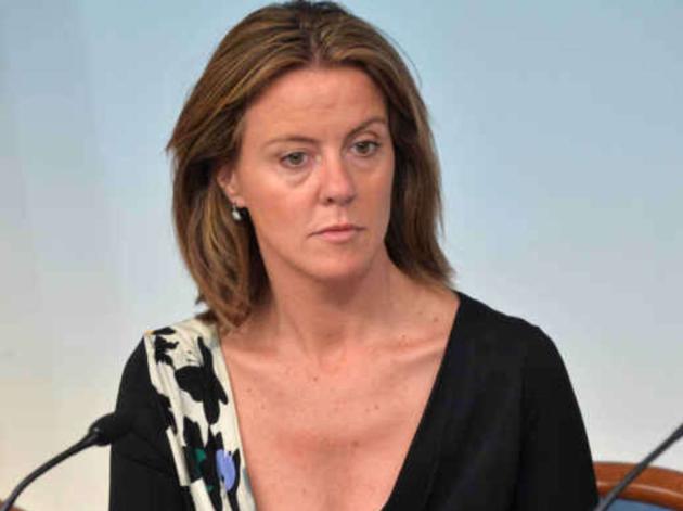 Tolta potestà genitoriale alla madre non vaccinata, Lorenzin esulta su Facebook: “I figli non sono proprietà dei genitori”