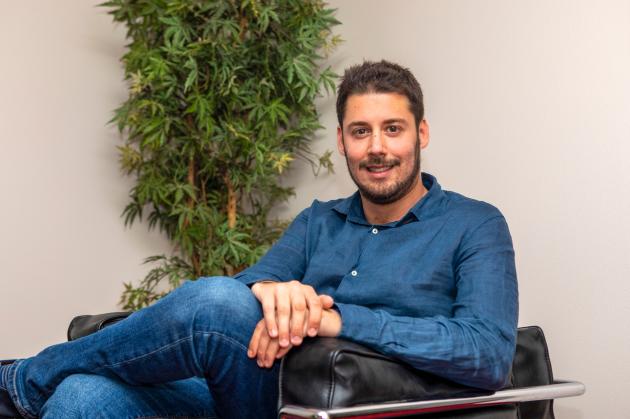 Luca Toccalini, chi è: curriculum, fidanzata, stipendio e Instagram del politico