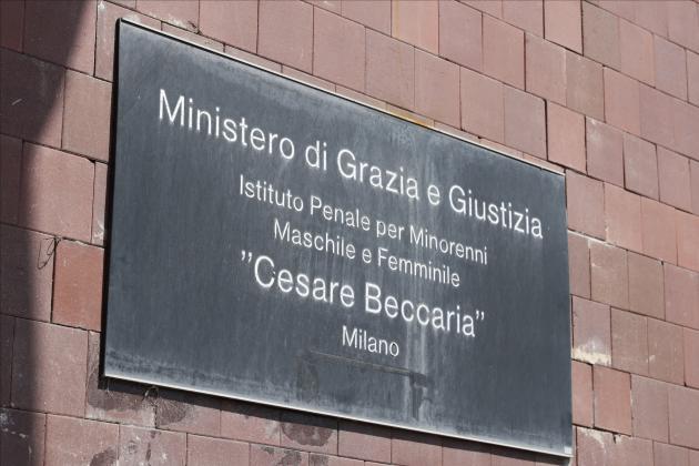 Fuga dal Beccaria, presi gli ultimi due evasi dal carcere: si erano nascosti a casa di un amico in Brianza