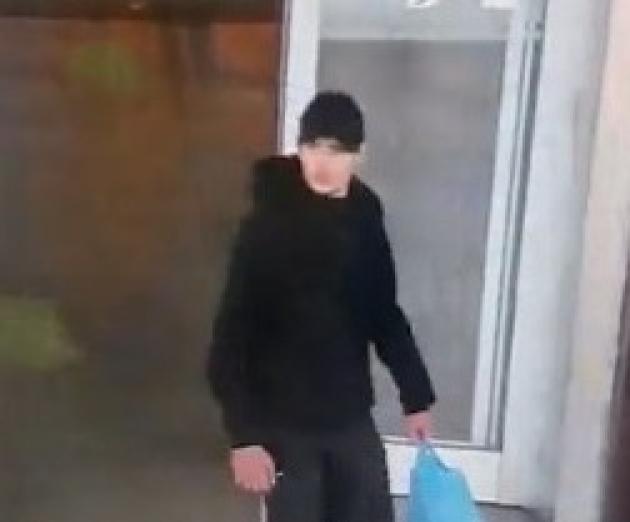 Turista accoltellata a Roma Termini, arrestato aggressore in Stazione Centrale a Milano