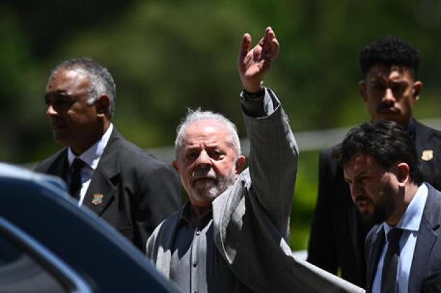 G20 Brasile, Lula: "Putin non sarà arrestato, venga al vertice del 2024"; la mano tesa a Mosca che irrita Washington